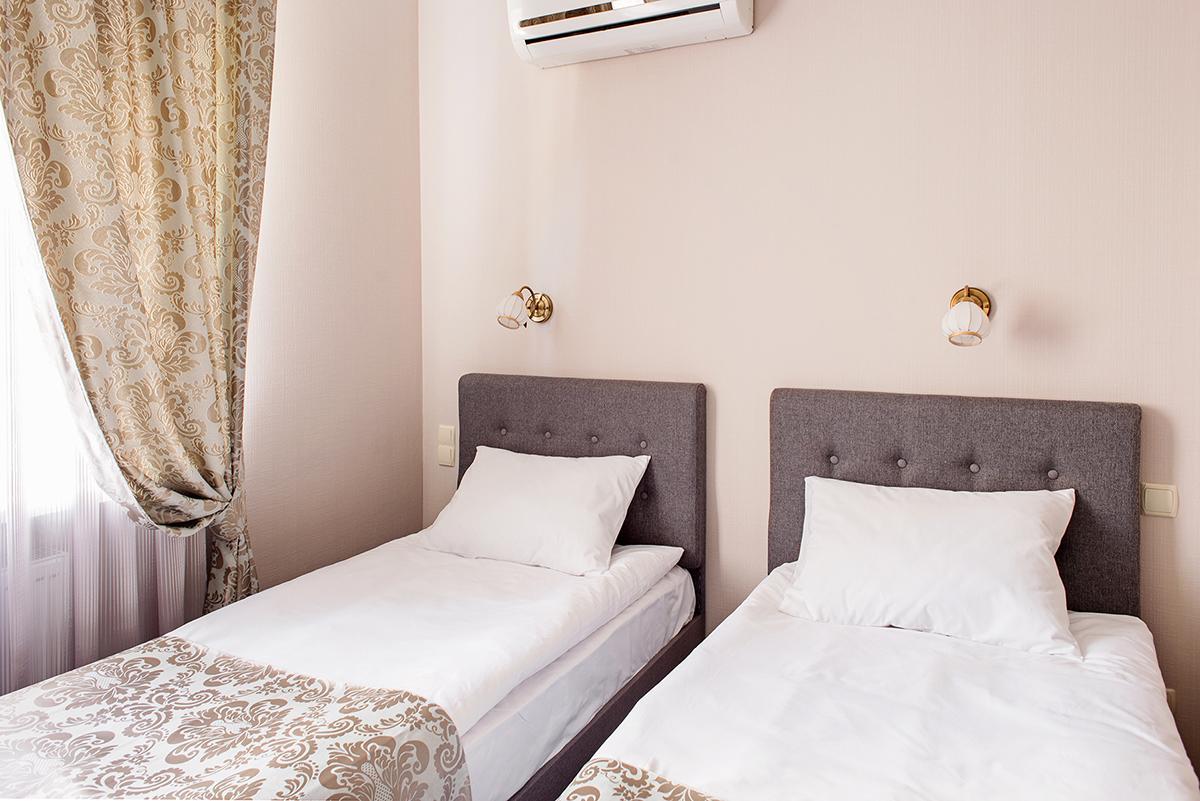 Time Hotel Kiev Ngoại thất bức ảnh